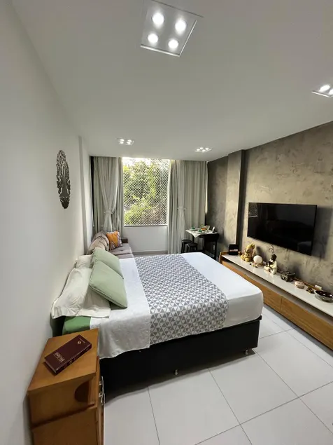 Superhost | 1 Block from Leme Beach - Image 1