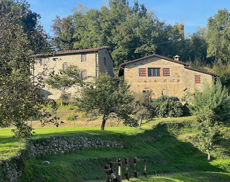Casa Elena di Fucchi, pool in the Garfagnana Region - Image 1