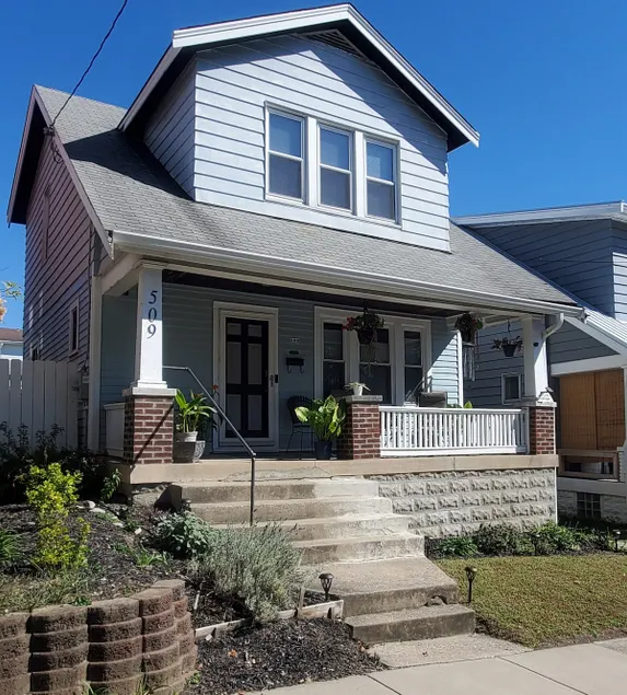 4 BEDS .7 Mile To Cincinnati Walk 3 Blocks 2 River - Image 1