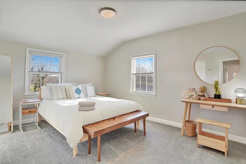 Annapolis Charm –Bright 3BR in Downtown - Image 1