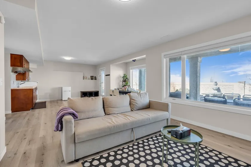Spacious 2BR Suite Near U of C & Banff | 8 Guests - Image 1