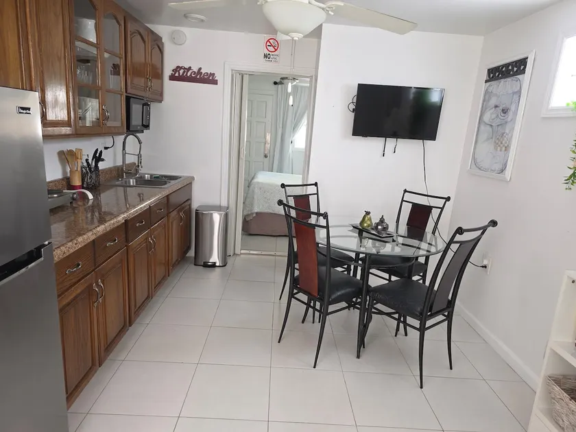 Beautiful 1-bedroom apartment. - Image 1