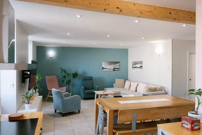 The Faubourg apartment: Family/Business/Group - Image 1