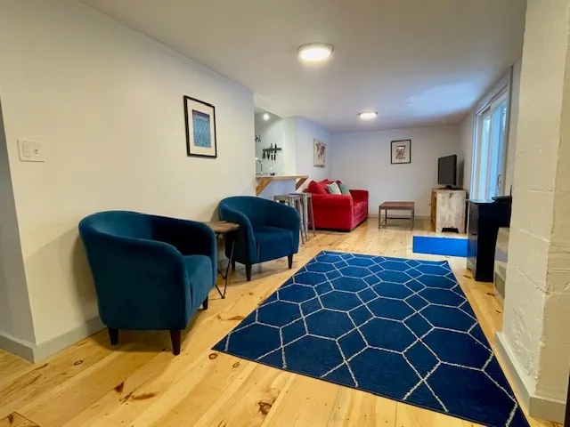 Waterbury Stowe Modern 3 Bedroom Bungalow - Image 1