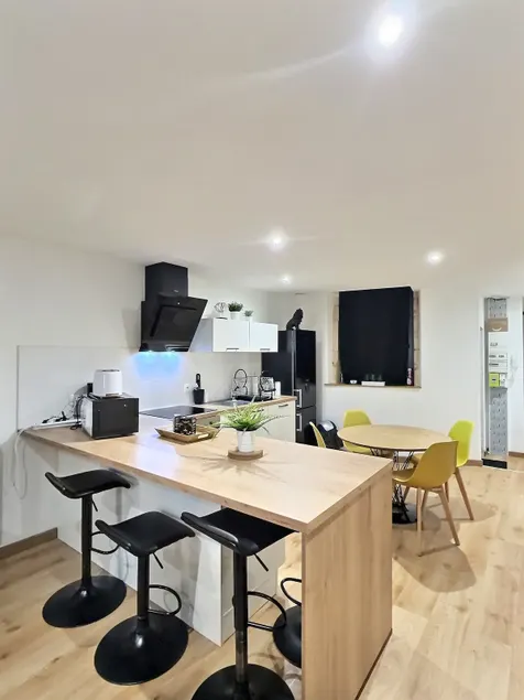 POP Apartment - Image 1