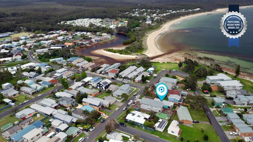 Sandy Feet Retreat I Pet Friendly I 1 Min Walk to Beach - Image 1