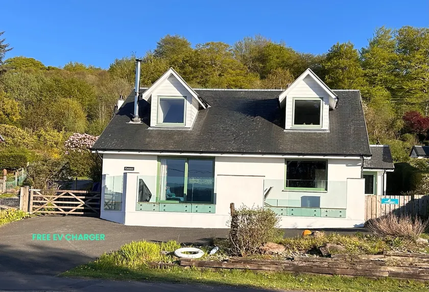 Tanamuir, overlooking Loch Fyne, Strachur - Image 1