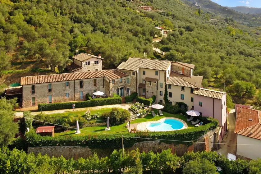 Alloro Grillo - Happy Rentals - Image 1