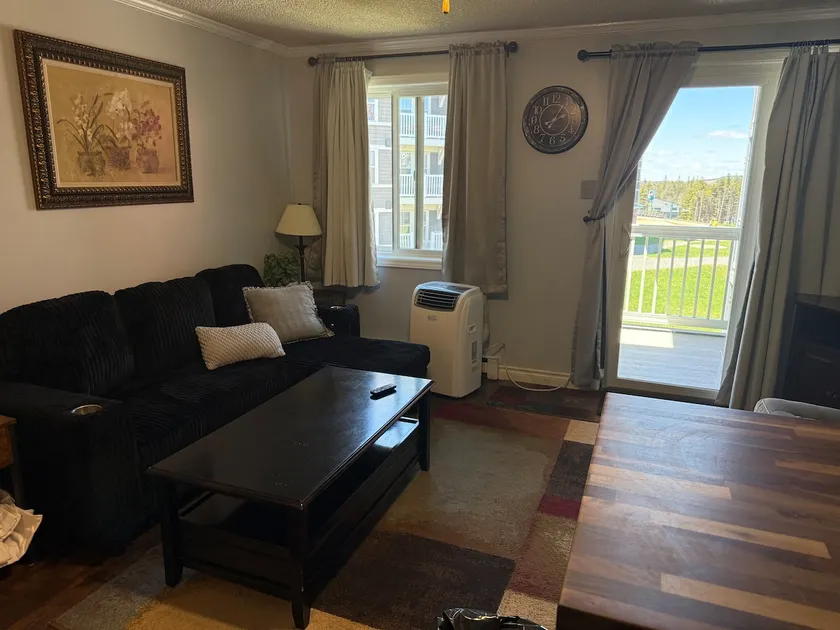 Best Rates, Newly Renovated Mtn Lodge, Ski-In/Out! - Image 1