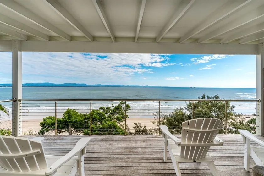 Fuller Holidays - Jane's on Wategos Unit 2, 37 Marine Pde-2 Bed Villa - Image 1