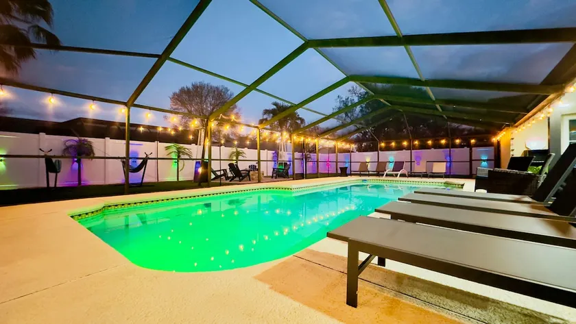 Family Paradise.4-Bedroom.Private Pool.BBQ.Mini Golf - Image 1