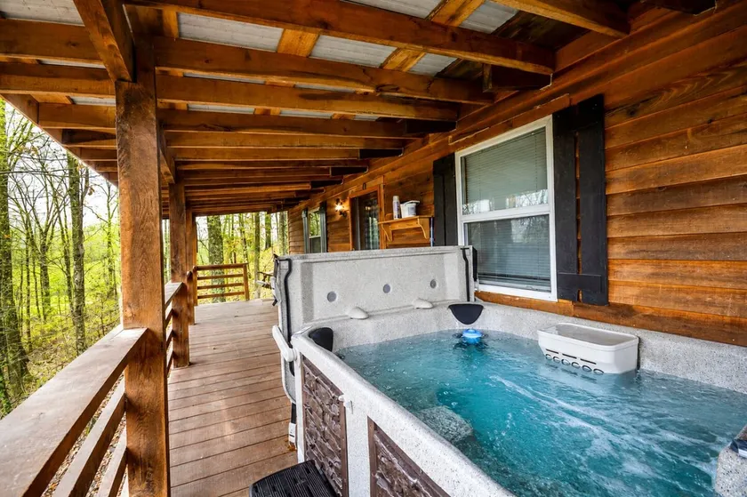Whispering Winds | Hot Tub + Arcade, Pet Friendly - Image 1