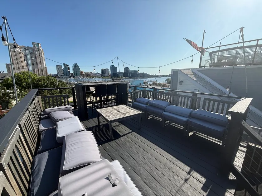 CHARMING in Federal Hill with ROOFTOP DECK - Image 1