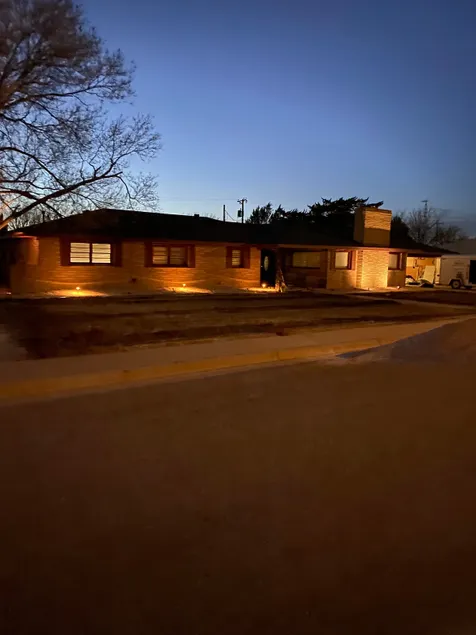 Spacious and comfortable house! - Image 1