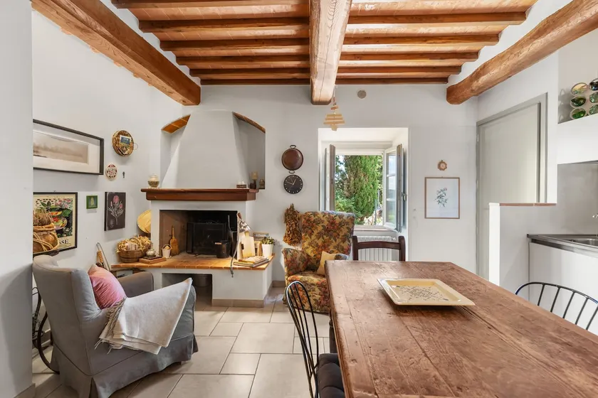 Nada Home - Image 1