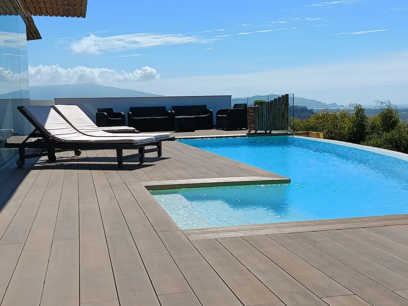 Villa vacation home with sea view - Image 1