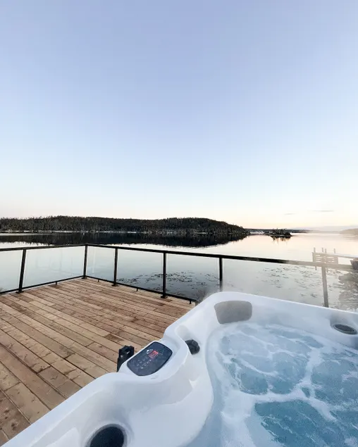 The Vík - Oceanfront, Hot Tub, 20 mins to Halifax - Image 1