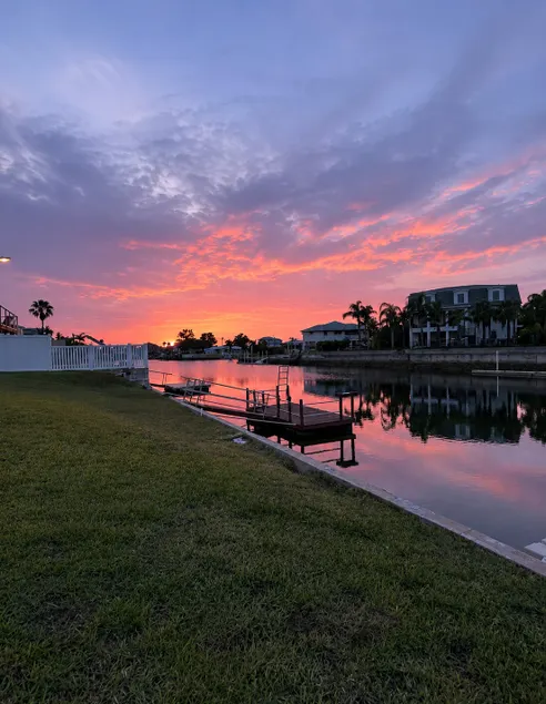Newly Remodeled | Direct Gulf Access Retreat - Image 1