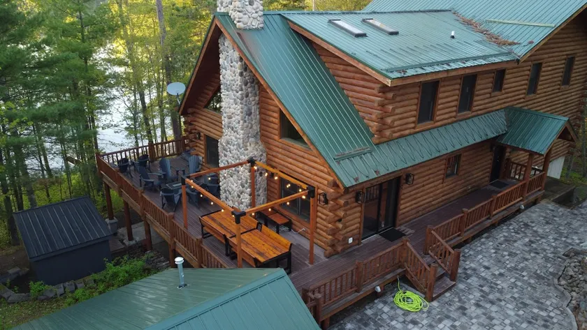 Luxury Lake Lodge in Cable, WI | Sleeps 18+ - Image 1
