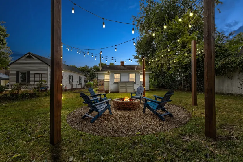 BoHo Paradise - Fire Pit- Downtown - Rupp Arena - Image 1