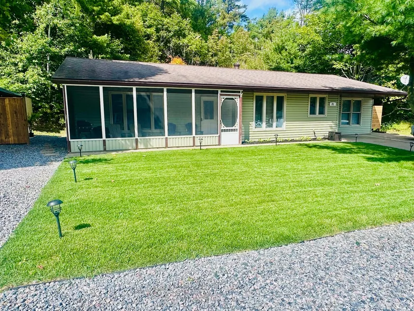Completely renovated home in Parry Sound,with full Kitchen, laundry & Gazebo! - Image 1