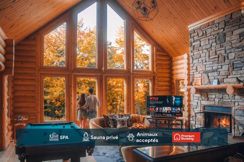 Chalet Bee with Private Hot Tub, Sauna & Pool , Fiddler Lake - Image 1