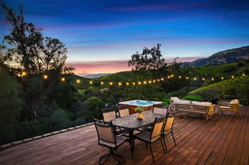 Sunset Mountain Escape | Hot Tub, EV Charger, Epic Views! - Image 1