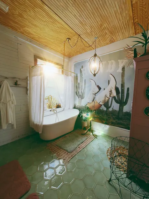 Cozy Glamping Barn - Sleeps up to 9 Near Route 66 - Image 1