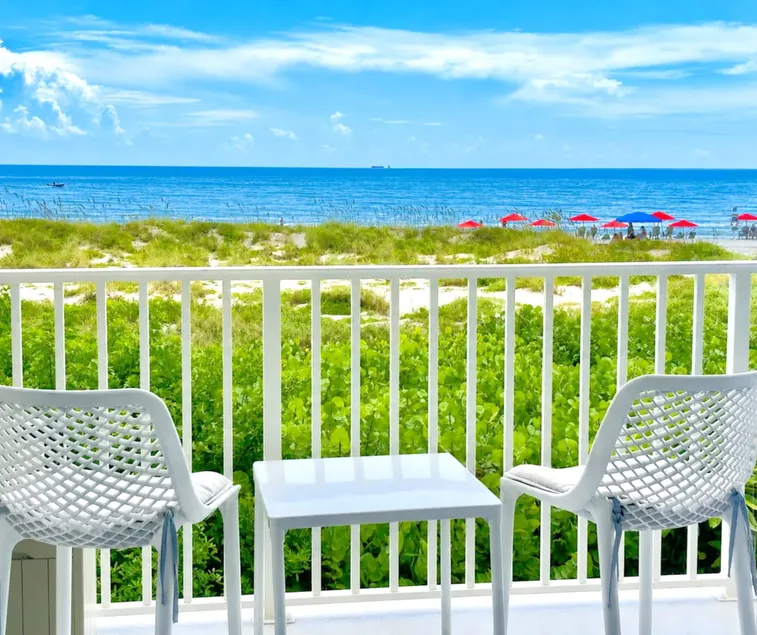 Oceanfront Apartment - Beach View, Private Balcony - Image 1