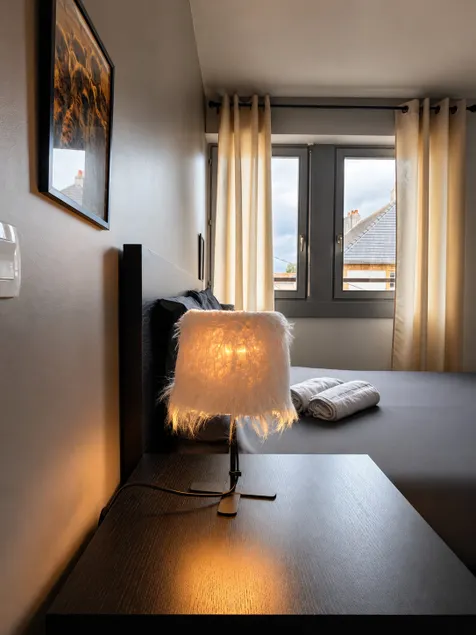 Three bedroom apartment, on the top floor - Image 1
