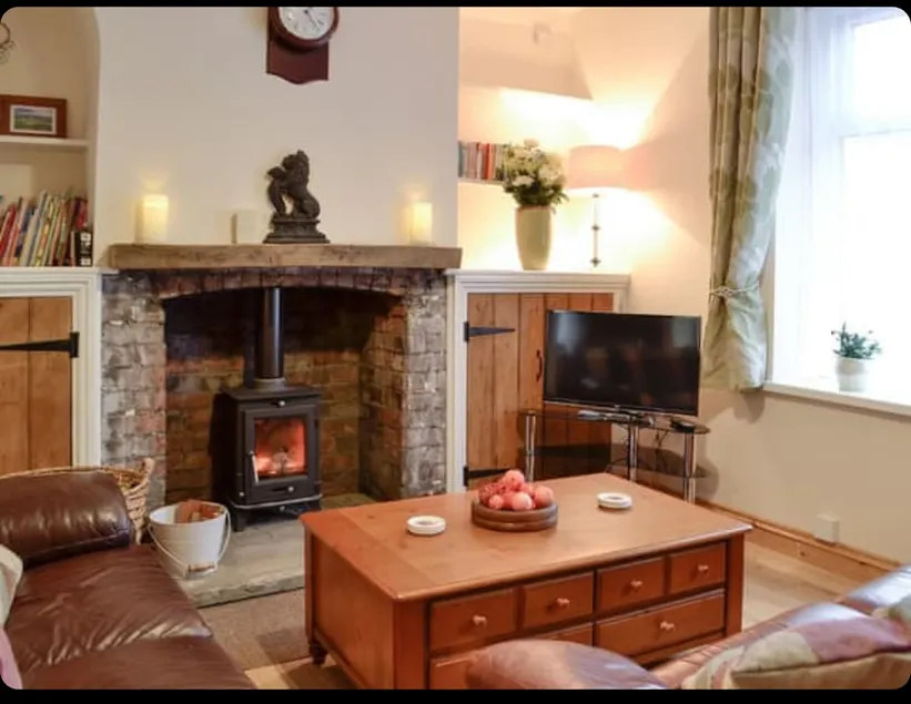 Rhona's Cottage - Image 1