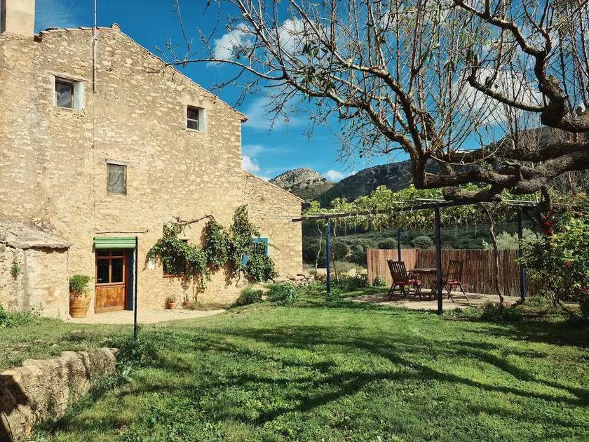 Cozy farmhouse in the Alto Maestrazgo - Image 1