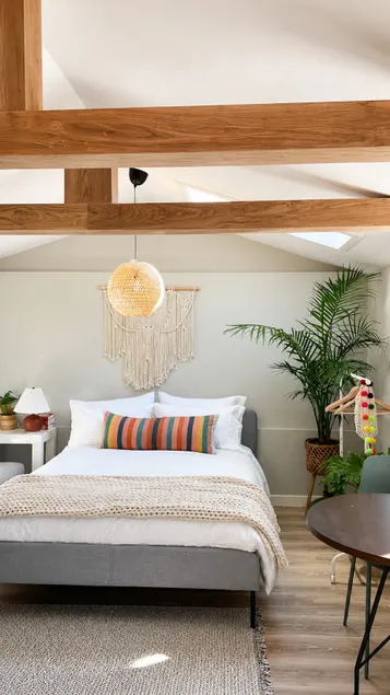 Serene Seattle Bungalow: One block from beach - Image 1