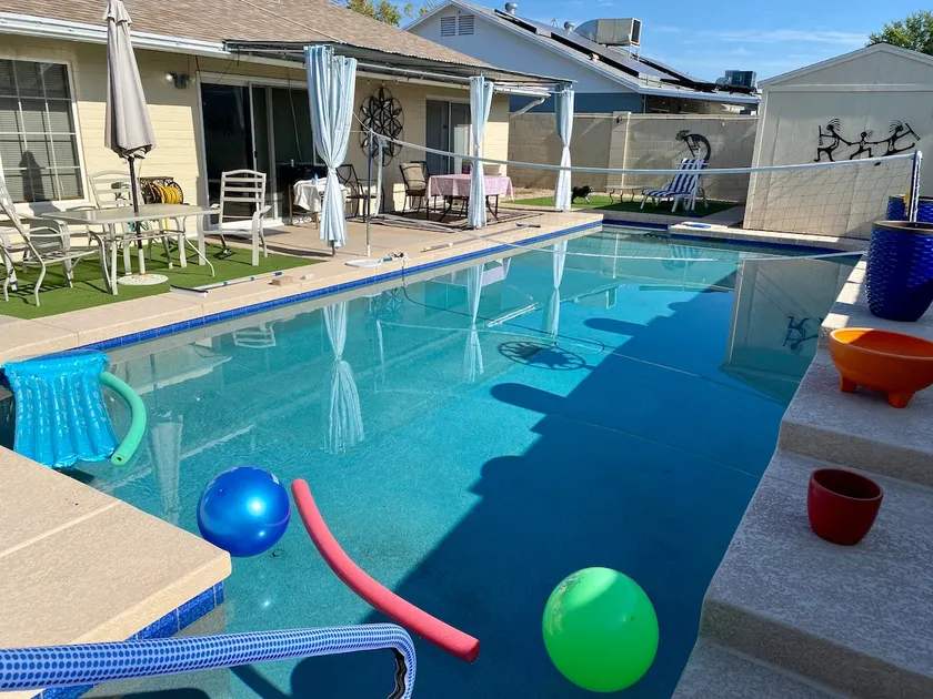 Dave's Sunshine Getaway for 2 or 3/Private w/Pool - Image 1