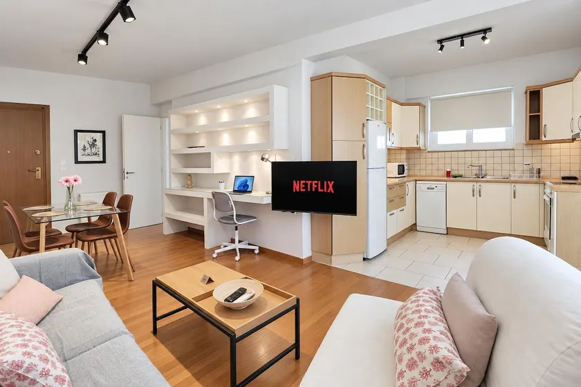 Niovis by Verde Apartments - Image 1