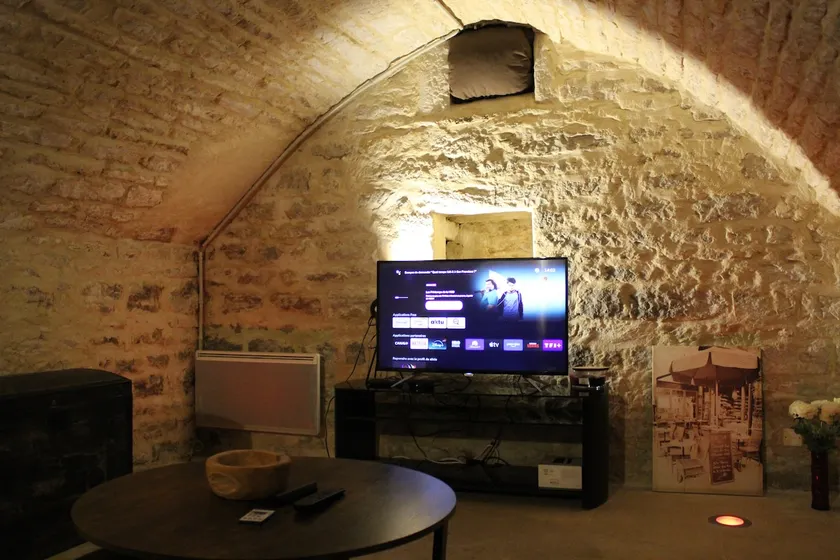 The Castle Loft - Image 1
