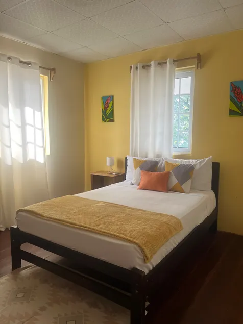 A&K Island Apartments - Image 1