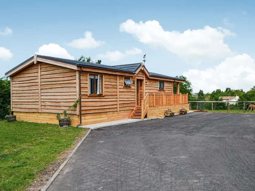 The Alpaca Lodge - Image 1