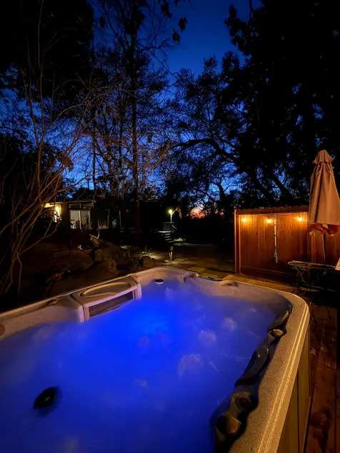 Good Vibes Bungalow with Hot Tub - Image 1