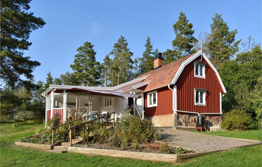 Amazing Home In Hagalundmjölby - Image 1