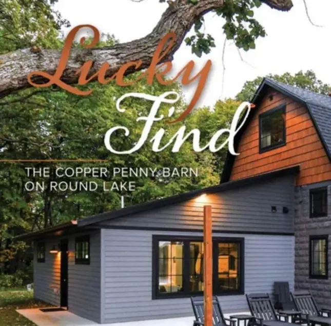 Copper Penny Barn on Round Lake - Image 1