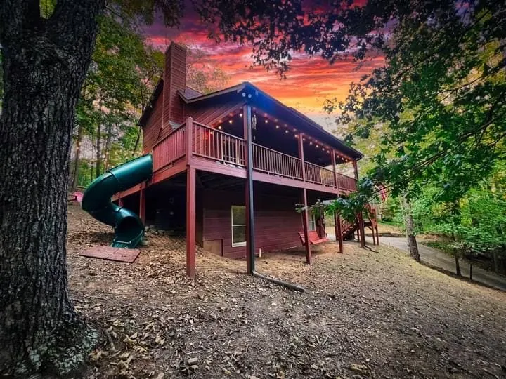 Family Cabin Fun: Deck Slide, Hot Tub, Fire Pit & Resort Amenities! - Image 1
