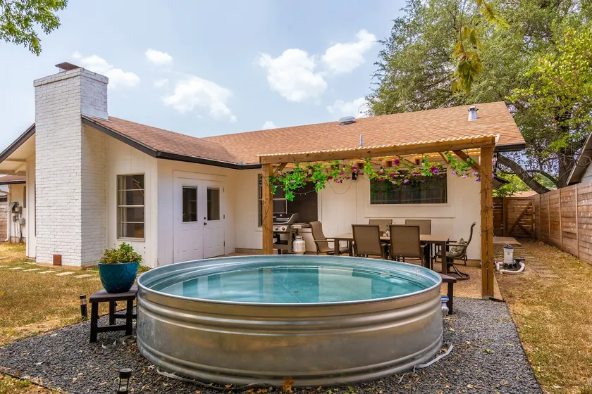 Modern Home near Q2 & Domain | Cowboy Pool + Grill - Image 1