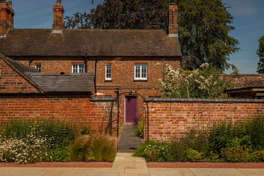 Luxury Shropshire Cottage | Log Burner & Hot Tub - Image 1