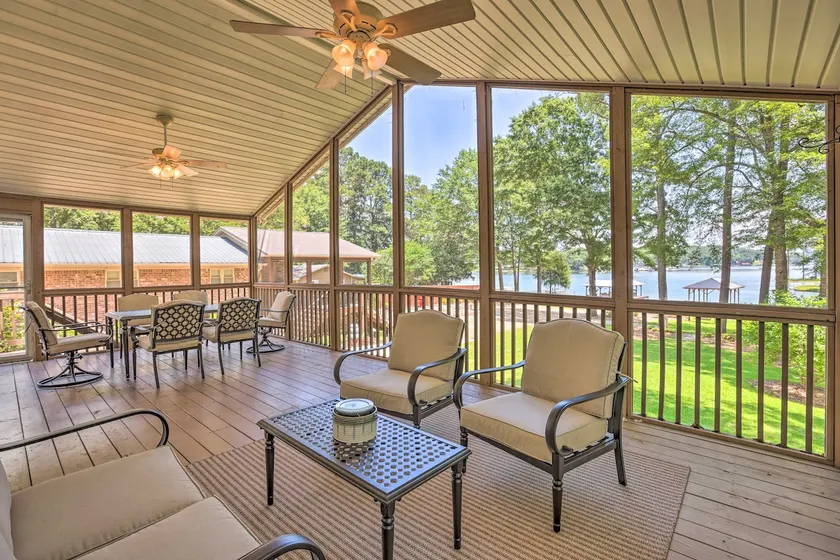 ‘The Lake Escape’: Boat Dock, Fire Pit, Kayak! - Image 1