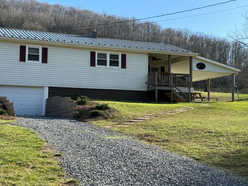 The Cottage at Lick Creek - Image 1