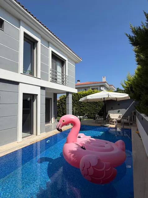 A comfortable villa with pool in Cesme VillaAtasoy - Image 1
