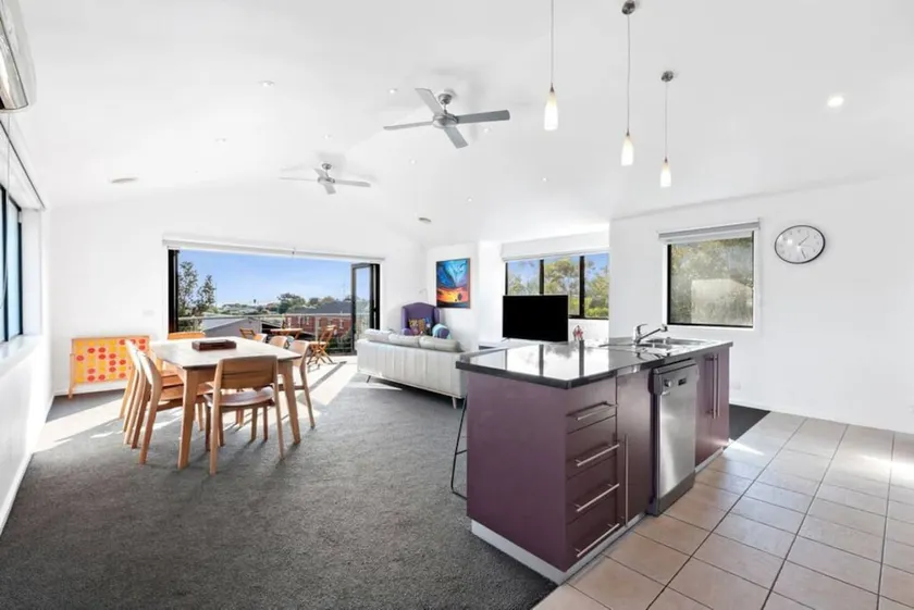 Dundundra Holiday House; Games room, Sleeps 9 - Image 1