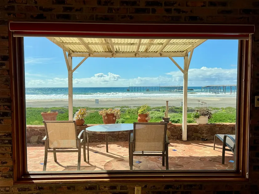 VIP OLDIE Beach Front Mobile Home - Image 1
