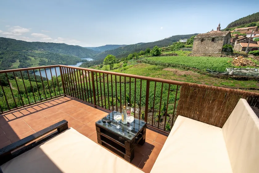 Guest House, Ribeira Sacra - Image 1